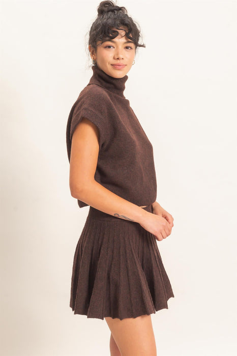 Turtleneck Crop Top & Pleated Set