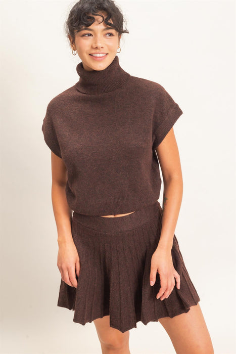 Turtleneck Crop Top & Pleated Set
