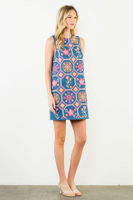 Sleeveless Embroidery Detail Dress