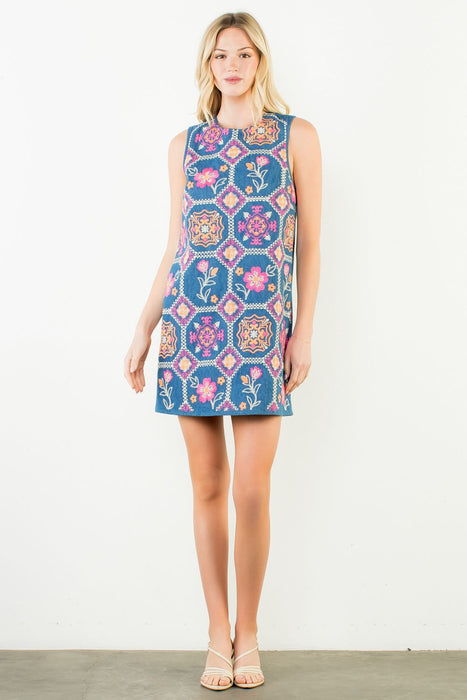 Sleeveless Embroidery Detail Dress