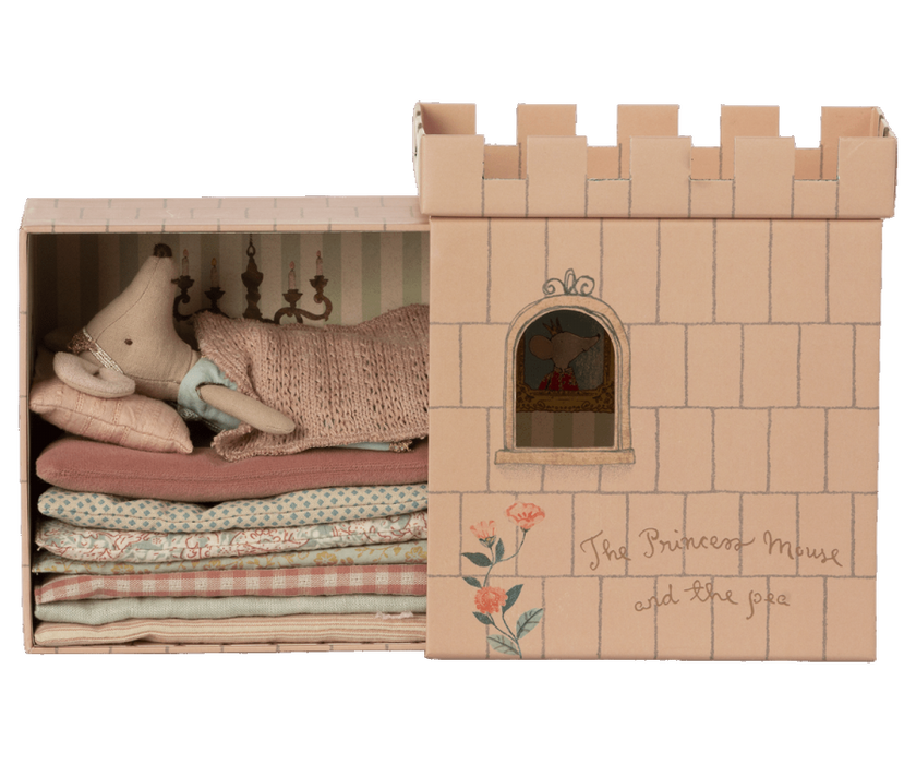 BIG SISTER MOUSE PRINCESS AND THE PEA